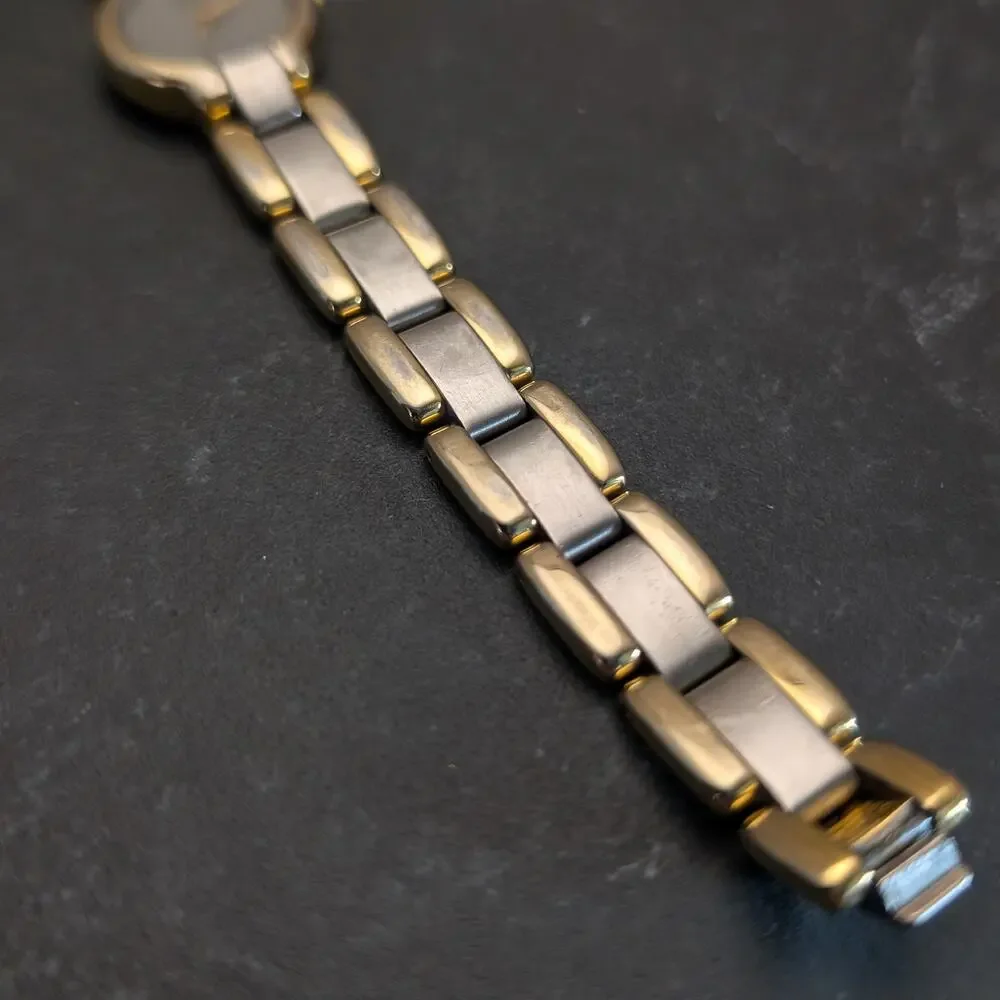 Ladies Citizen Watch Two Tone 5920-S76248 Needs New Battery